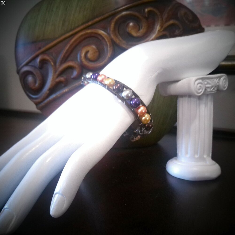 SIMPLY BLING Brown Leather Bracelet with Continuous Beads Size 7 1/2"